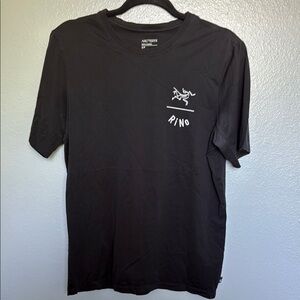 Arc'teryx Black Short Sleeve Tee